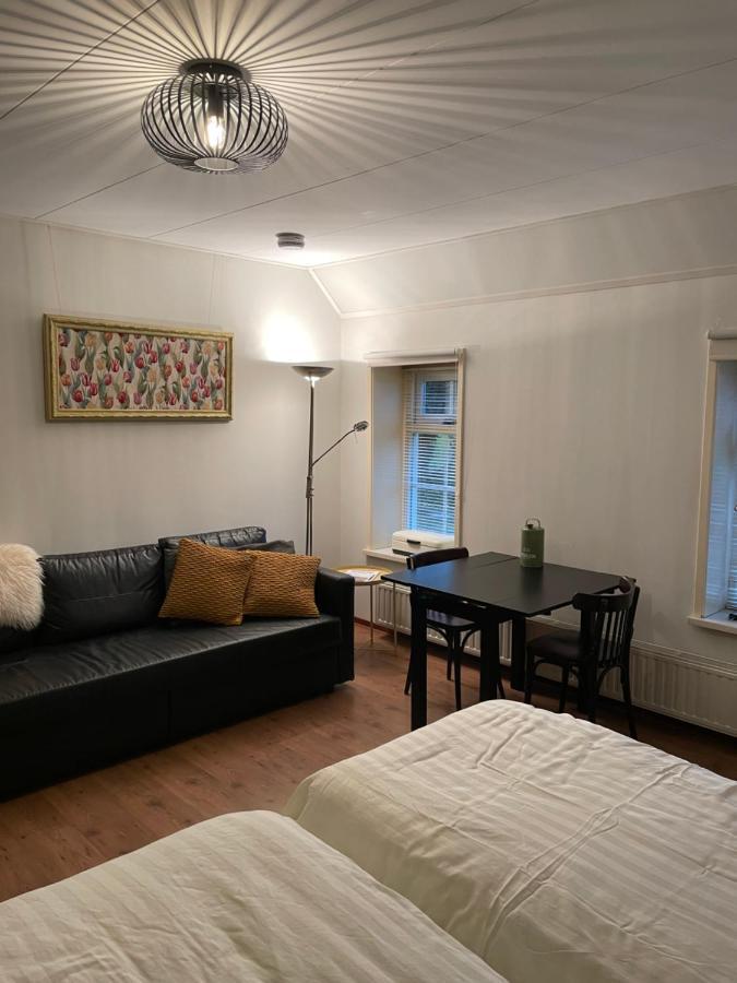 レンメル De Stjelp Pleats Bed & Breakfast エクステリア 写真